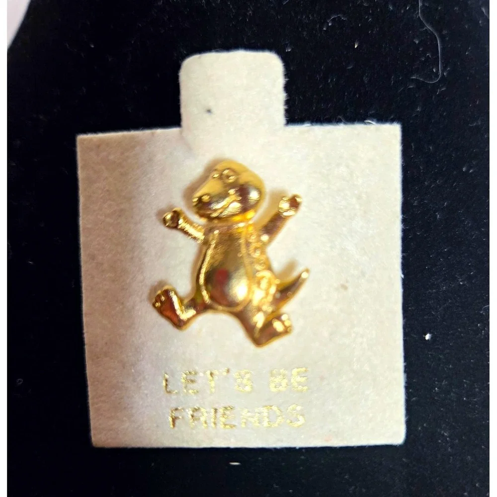 BARNEY Vintage Gold Tone Pin w/ Clutch Back, Original 